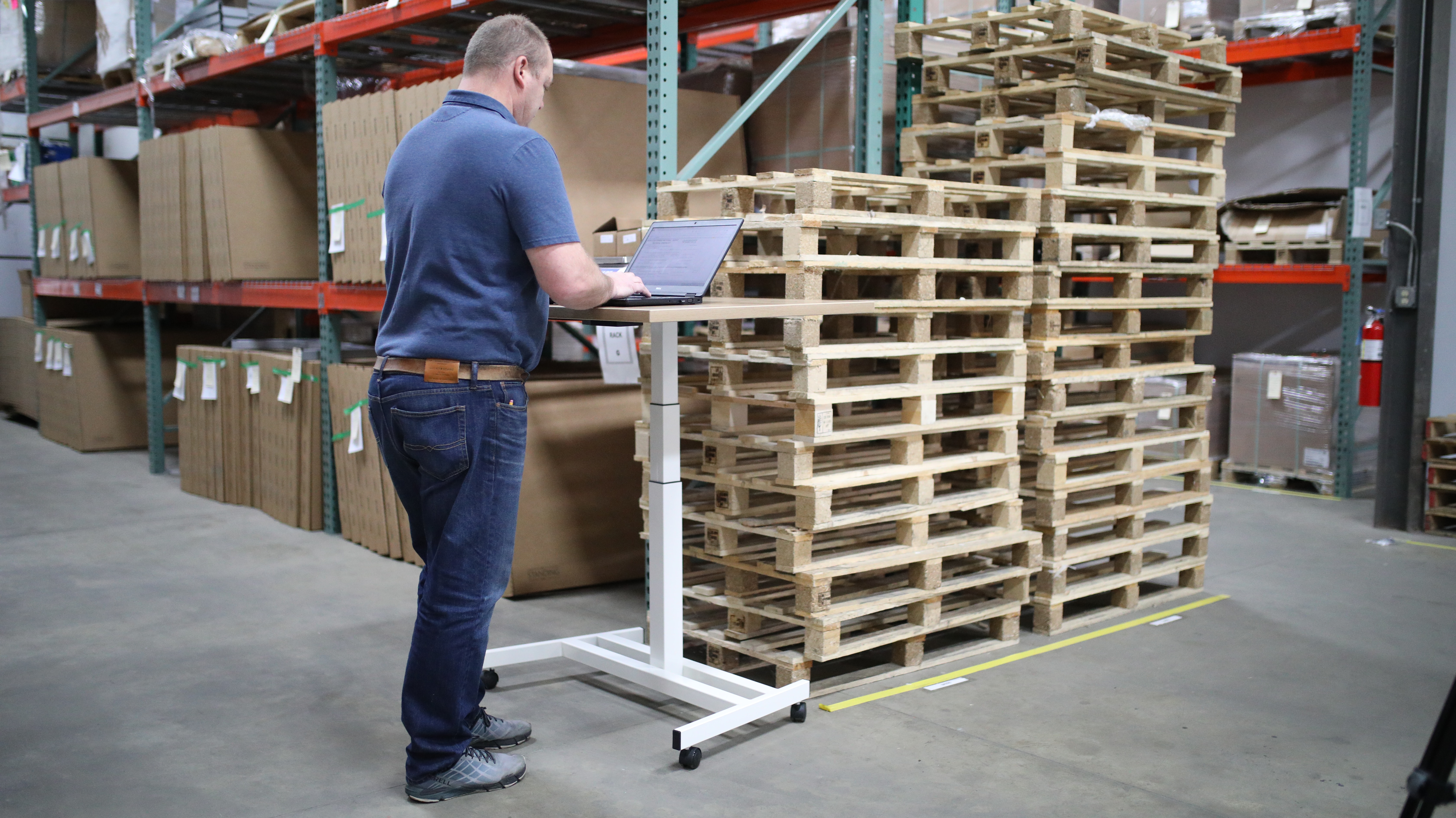 Control de Inventarios y Sistemas de Reportes - FRZ Forwarding